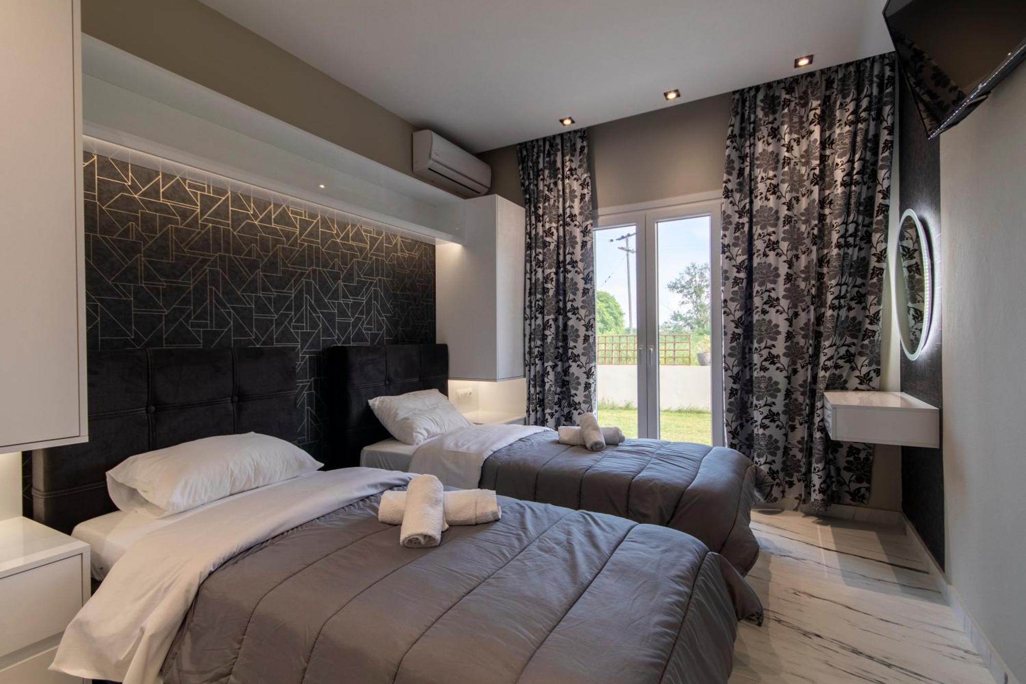 Evelina Luxury Suites In Corfu Ipsos Exterior photo